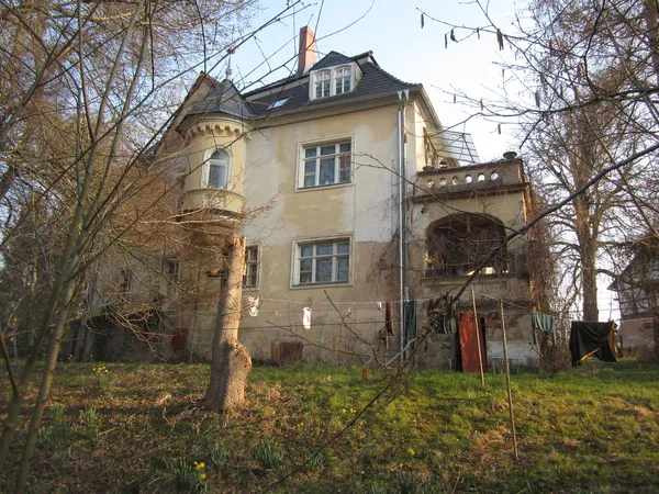 Blick vom Garten zum Herrenhaus 