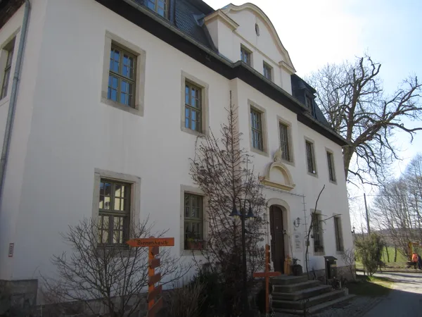 Vordere Hausansicht